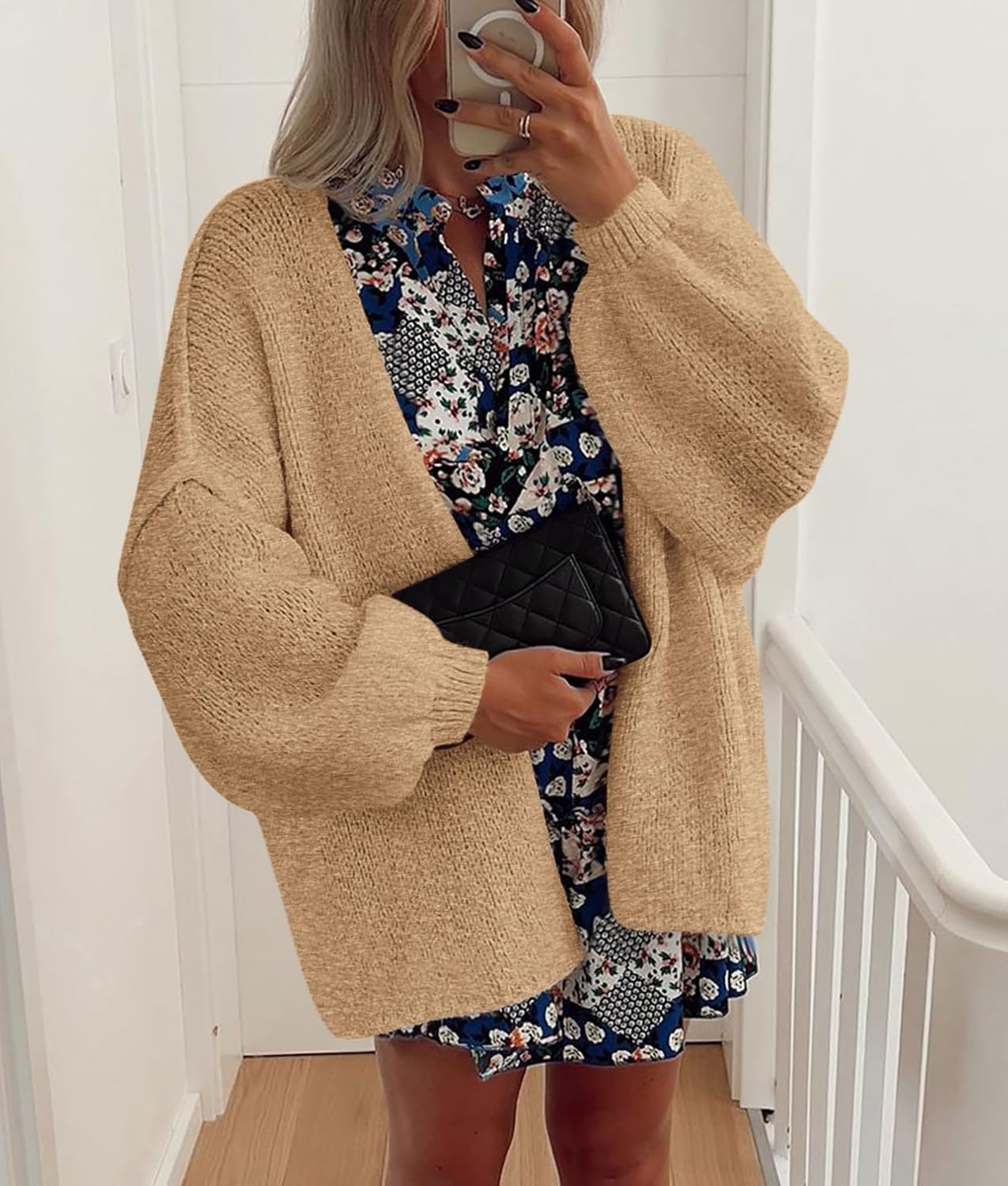 Lekki Dzianinowy Kardigan Damski